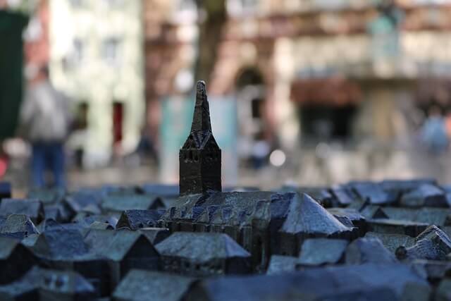 장시간 걷는 여행에서 덜 지쳤던 준비 방법 실제 경험으로 정리한 체력 아끼는 여행 팁